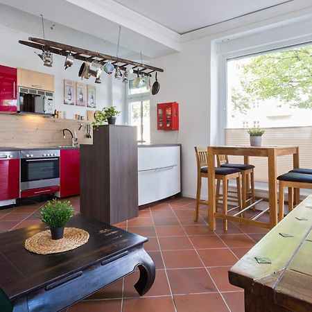 Doppelzimmer III Gaestezimmer In Unterkunft Mit Gemeinschaftsbad Und Gemeinschaftskueche Chemnitz Eksteriør bilde