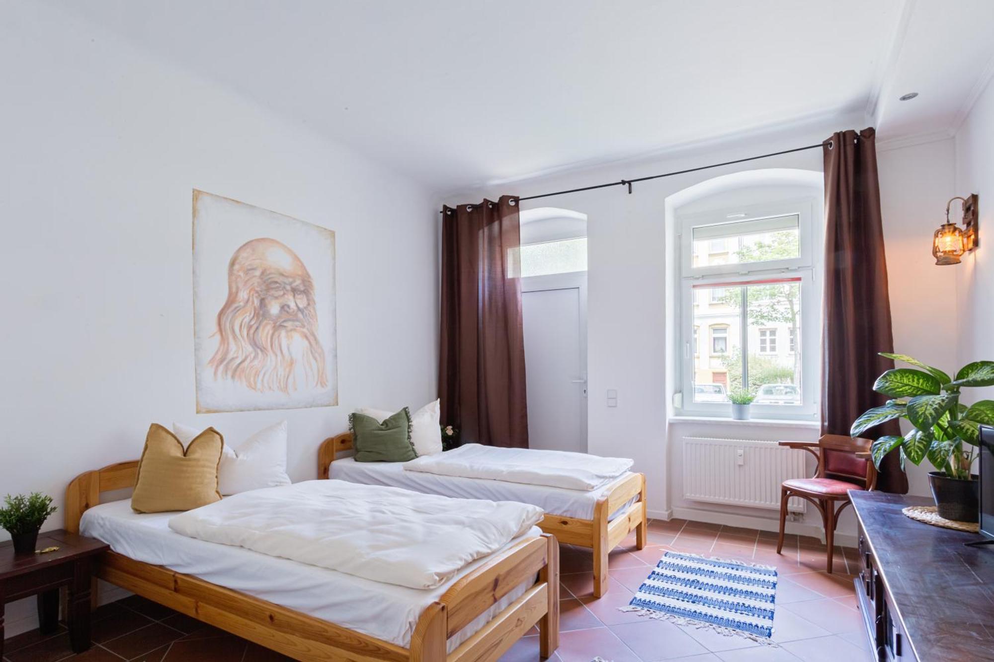 Doppelzimmer III Gaestezimmer In Unterkunft Mit Gemeinschaftsbad Und Gemeinschaftskueche Chemnitz Eksteriør bilde
