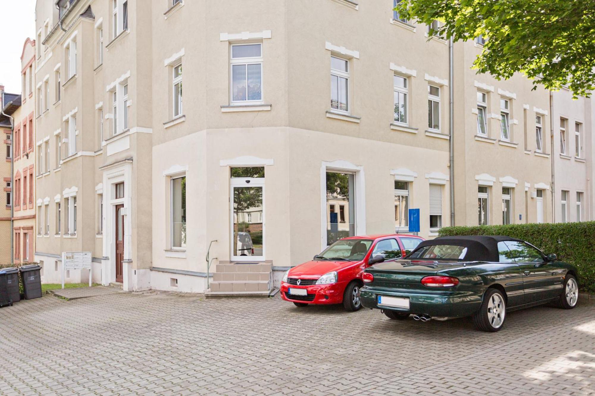 Doppelzimmer III Gaestezimmer In Unterkunft Mit Gemeinschaftsbad Und Gemeinschaftskueche Chemnitz Eksteriør bilde